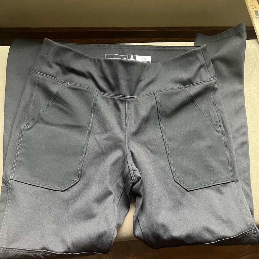 Carhartt Women's Black Fitted Nylon, Spandex Pants Size M. 8-10